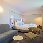 Aiden By Western & Hotel 4*