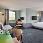 Aiden By Western & Clermont-Ferrand