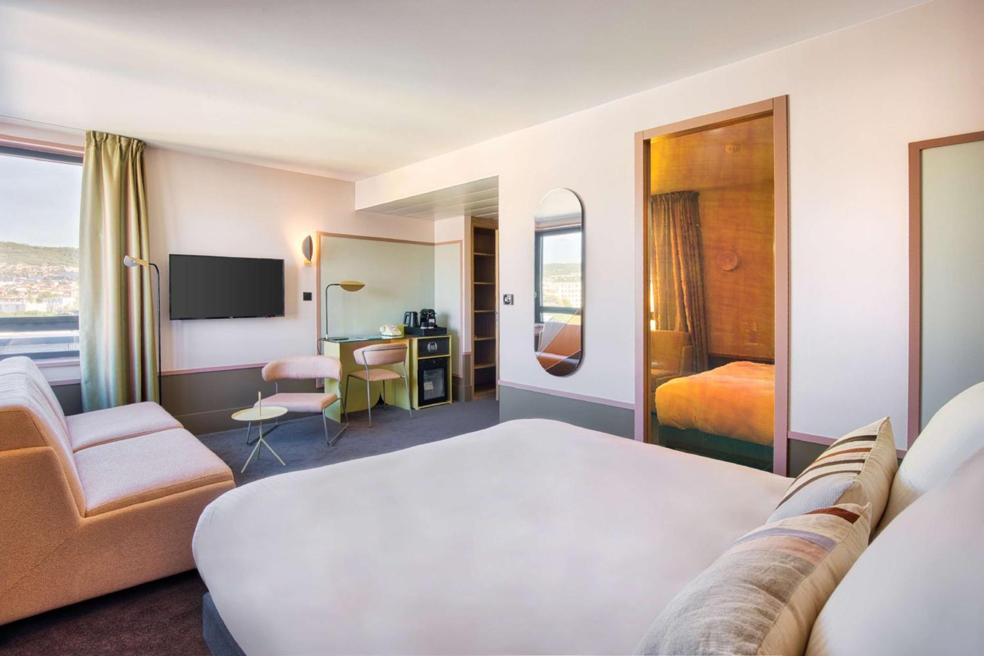 Hotel Aiden By Western & 4*