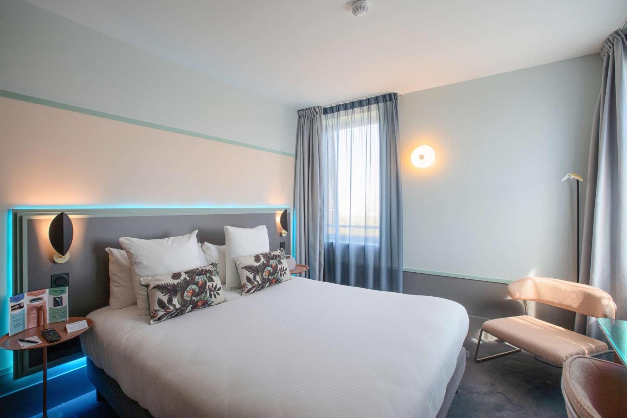 Aiden By Western & Hotel 4*